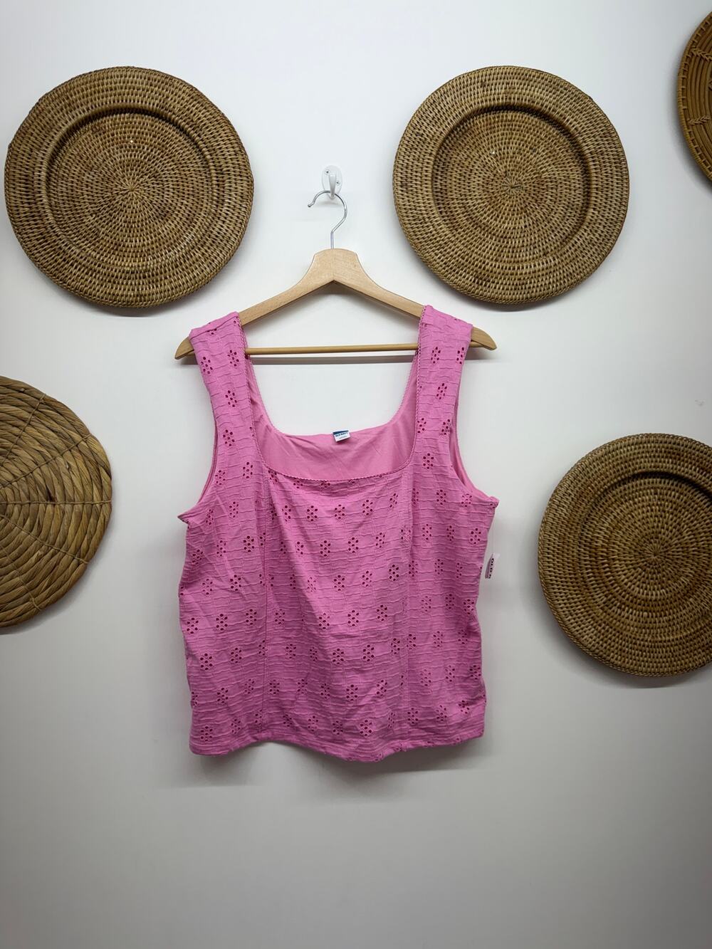 NEW Old Navy Pink Tank Top XL